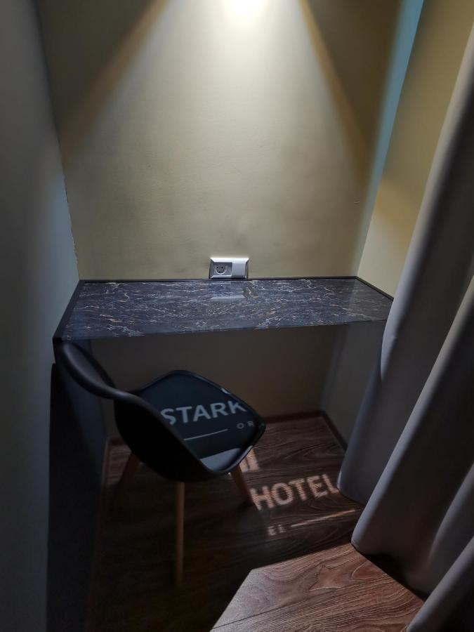 Stark Hotel Orhei Exterior photo